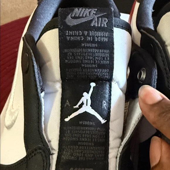 Nike Air Black and White Slip-On Sneakers - Picture 5 of 5